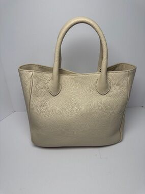 MARK and GRAHAM Elisabetta 12x9 Ivory Pebbled Leather Slouch Tote Bag Neutral